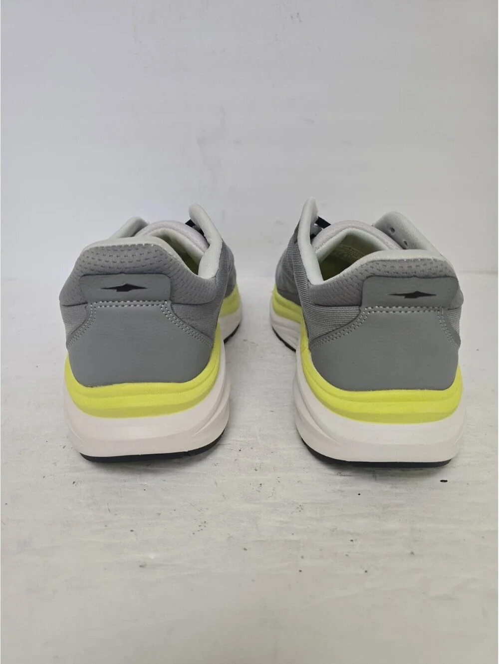 Avia Men's AA50247MN Avi Move Athletic Running Shoe Grey Green Size 9W